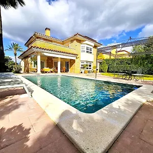  Villa Catalunya Casas Port Aventura,golf, Costa Dorada At Your Doorstep